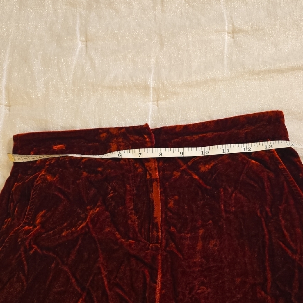 Silk BCBGMaxAzria Red Velvet Pantsuit 2 Pieces Rayon and Silk. - Picture 12 of 16